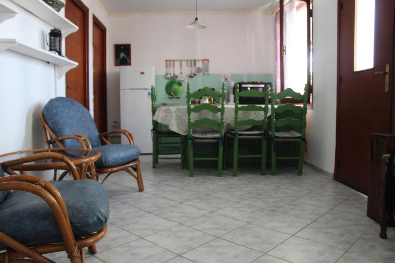 Nikos Seaside Apartments Litheres 外观 照片