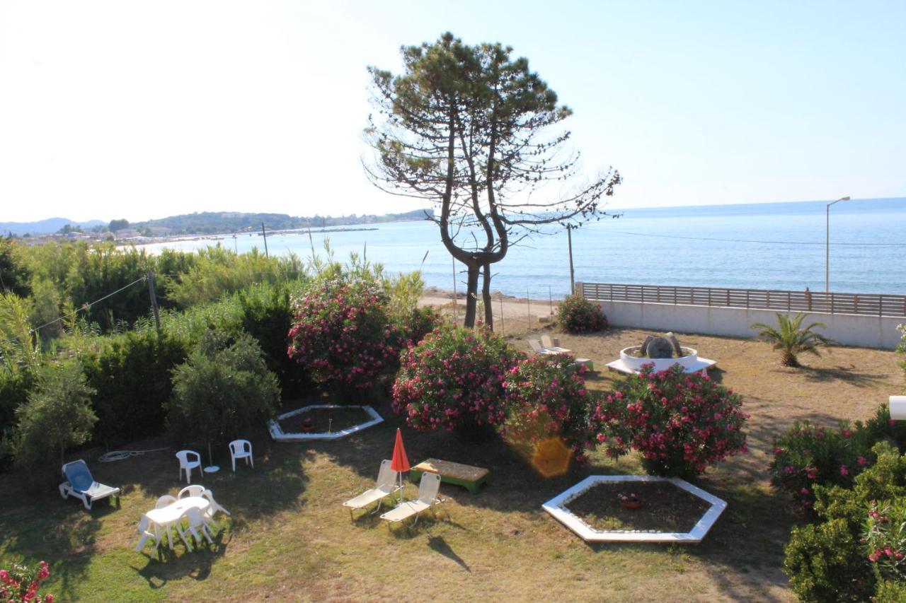 Nikos Seaside Apartments Litheres 外观 照片